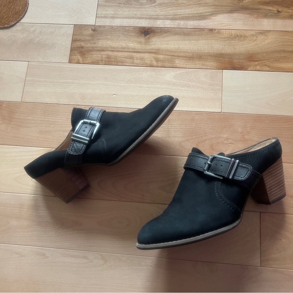 Vionic Cheyenne Black Mule Clog 8.5